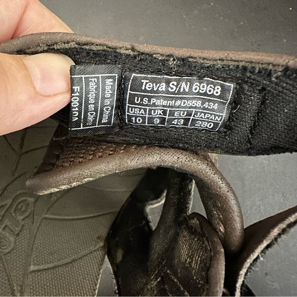 Teva Deacon Fisherman Sandal Men's 10 Brown Hook & Loop Mesh Water Resistant - Picture 9 of 9